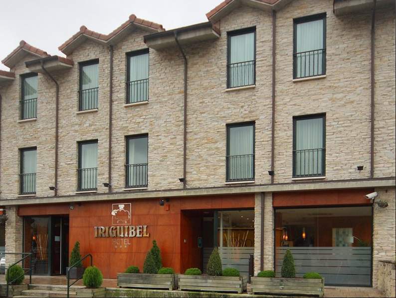 Hotel Iriguibel Huarte Pamplona Eksteriør billede